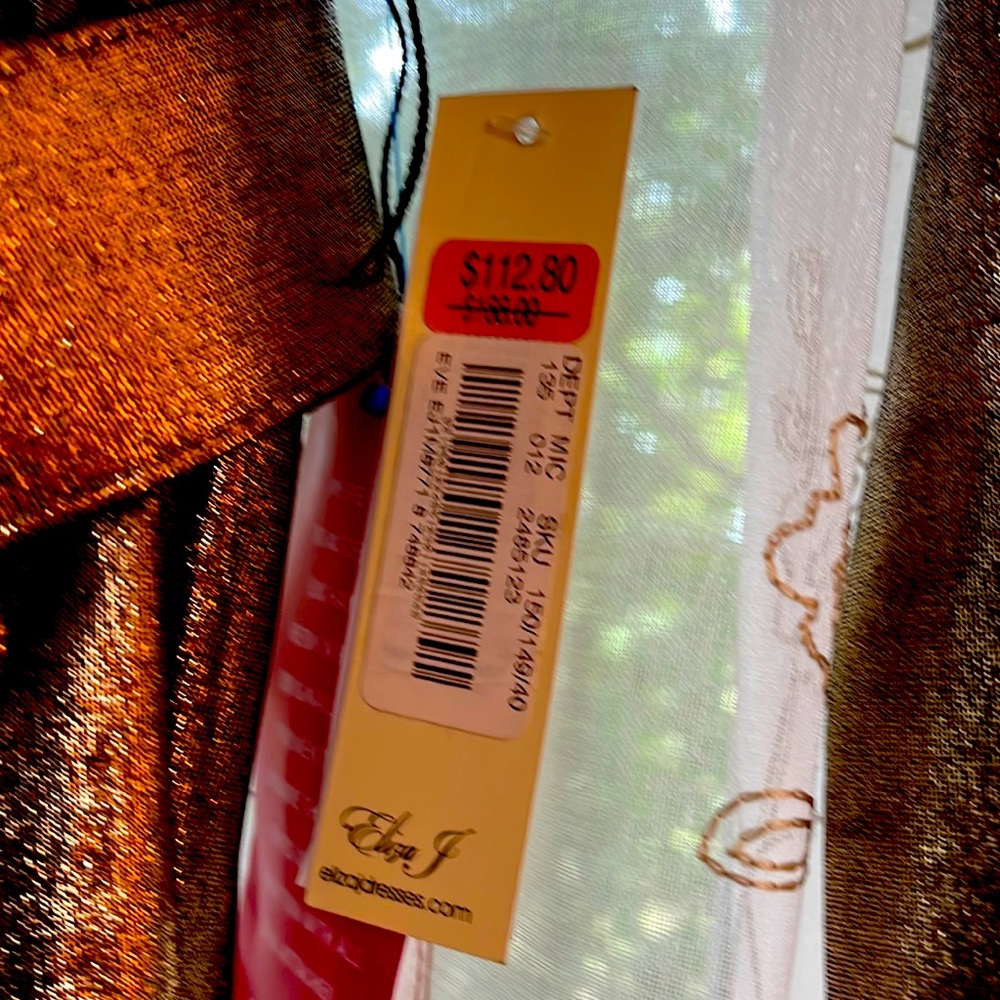 Eliza J stunning bronze NWTs gown! Size 8, sexy, flattering! Paid $112, now $90!